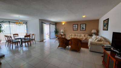 Apartamento en venta y alquiler temporario Brava 3 dormitorios